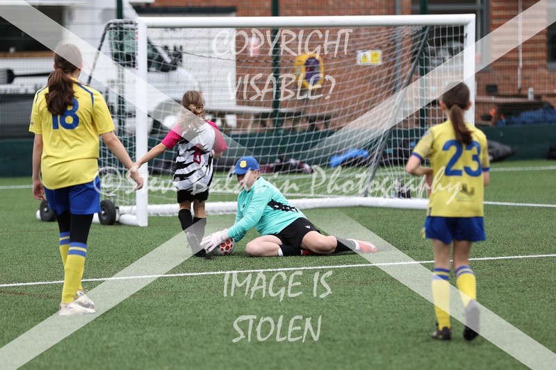 1DX31241 - Sat 6th U12 Girls