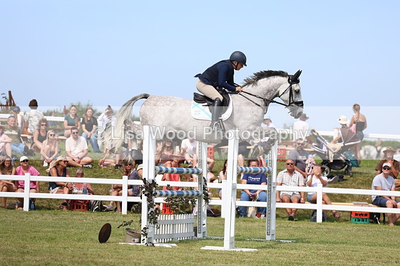 3E7A0090 - Class A: Showjumping Senior Open 1.25