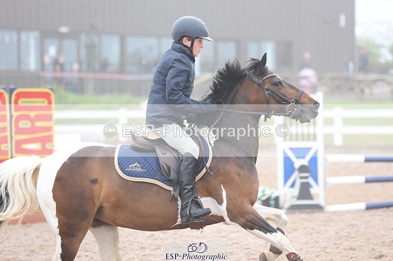 240630A-094915-11632 - Cls 30 British Novice and 80cm Open