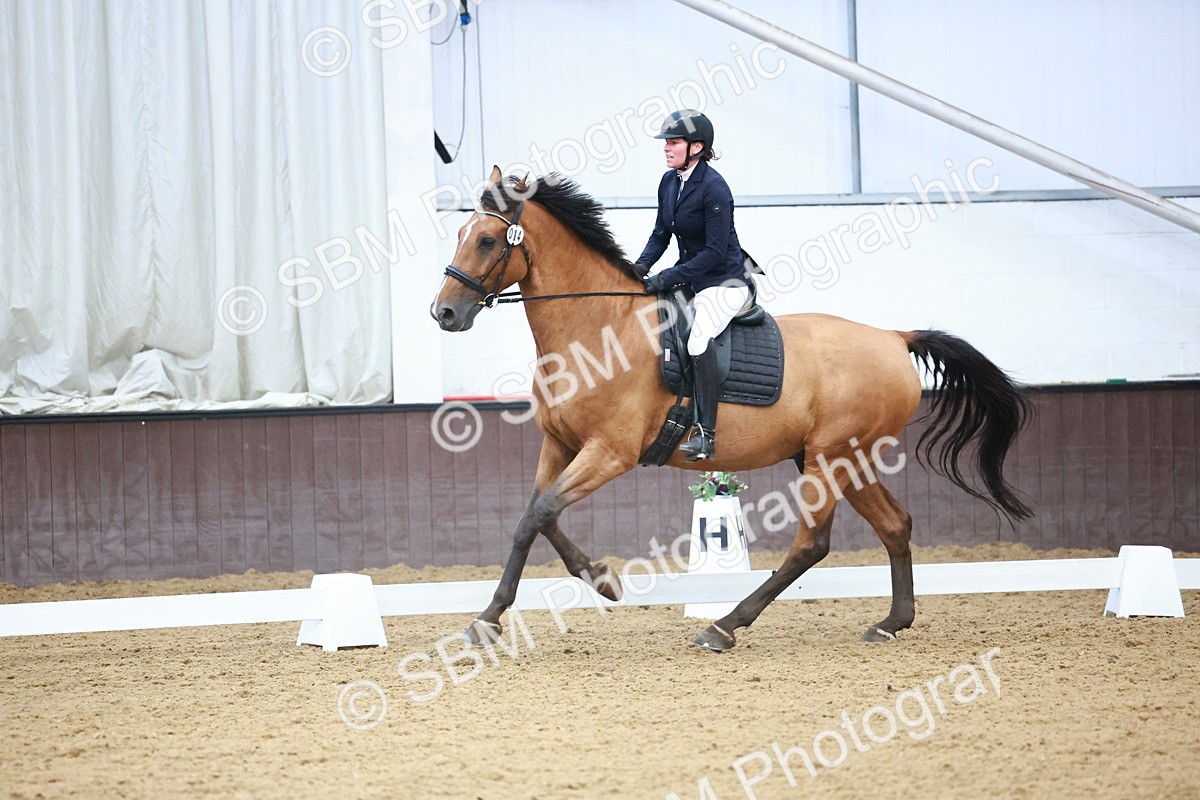 0B8A9330 - Class 6 - Novice 3