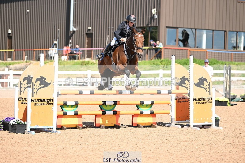 240914A-140701-07536 - Cls 24-S 1.05m Amateur Qualifier