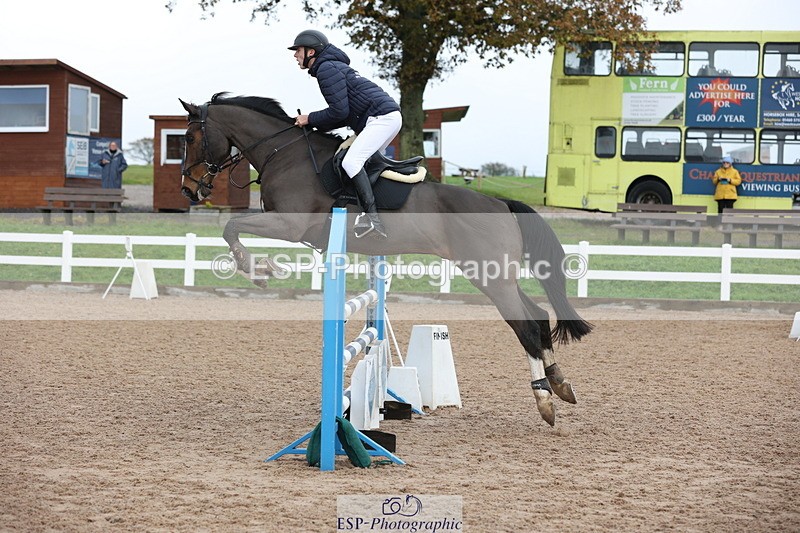 231112A-120153-03919 - Cls 18 Discovery & 1m Open