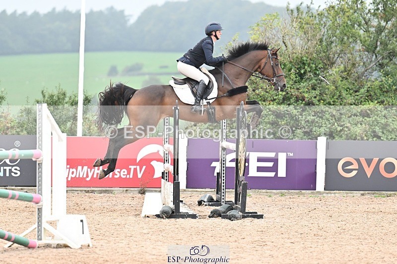 250917-131856-00638 - Cls 4 Newcomers and 1.10m Open