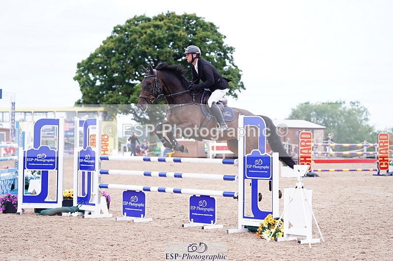 240803A-113844-07465 - Cls 29 Snr Foxhunter