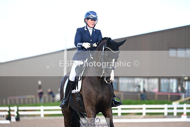 240218A-145527-08957 - 280-Nicola.Buchanan-ST.GILES.DARK.MAGIC