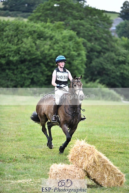 230625-104912-01164 - XC 90cm 9.45 to 11.00