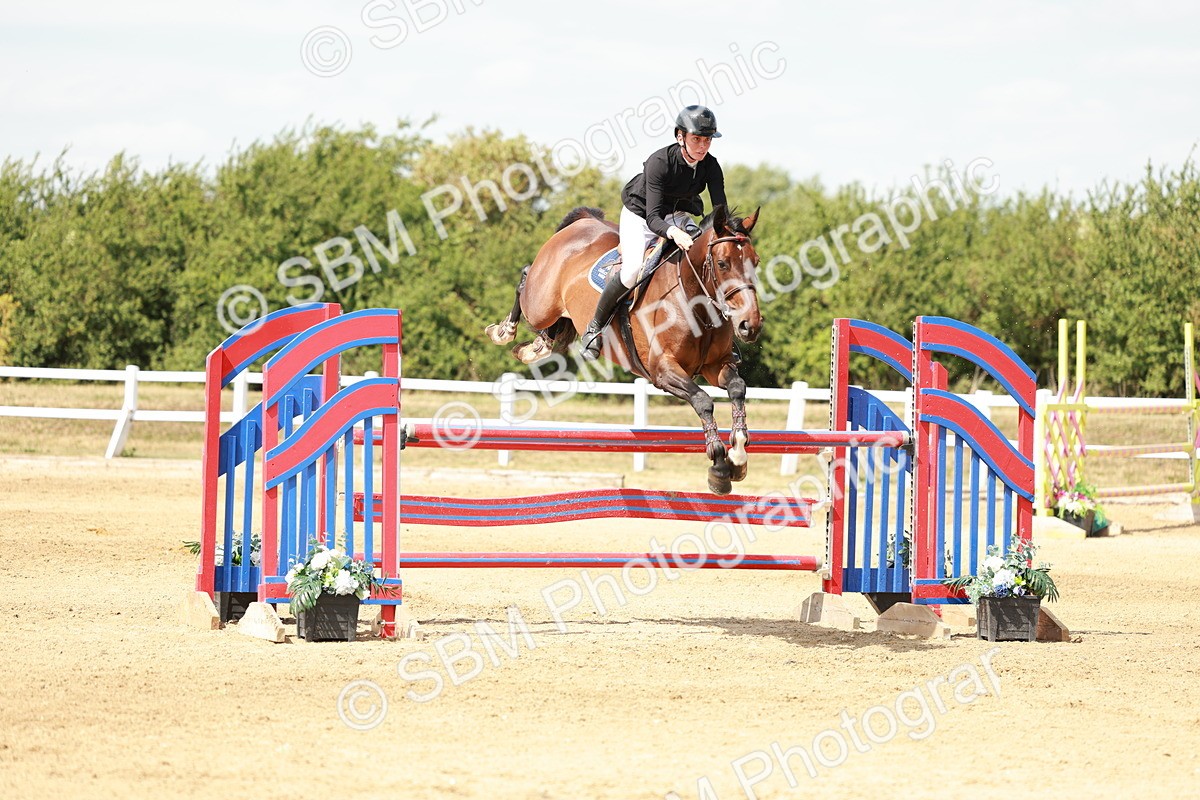 SBM_007865 - Class 4 - Senior Foxhunter - 1.20m Open