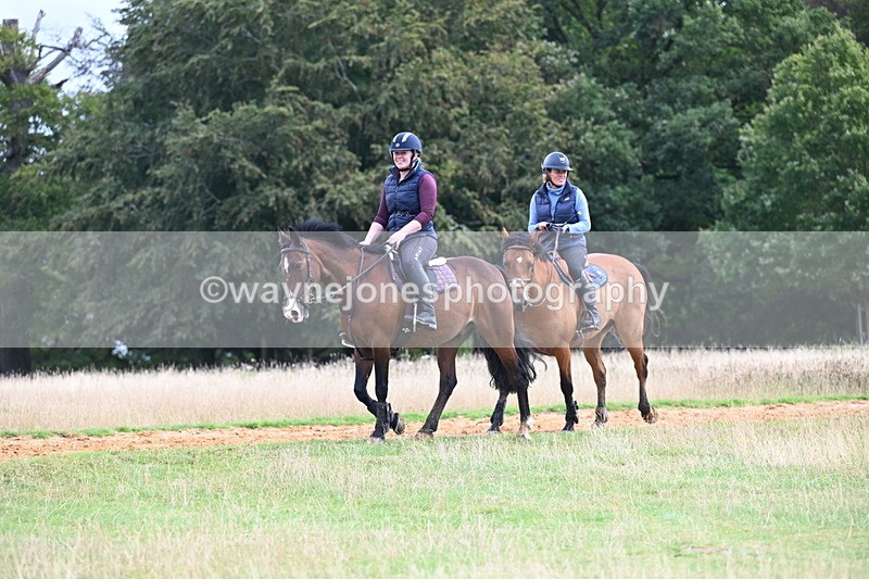 DSC_4440 - Time at Statue 09:50 to 11:09