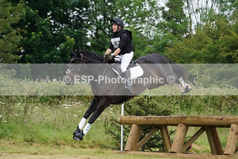 240630X-111220-6125 - 302-Molly_Frampton-OBSIDIAN_ROYALE