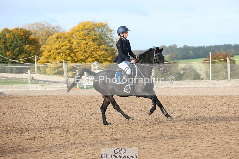 251025-102347-00880 - Cls 21+22 Club and Schools 60cm