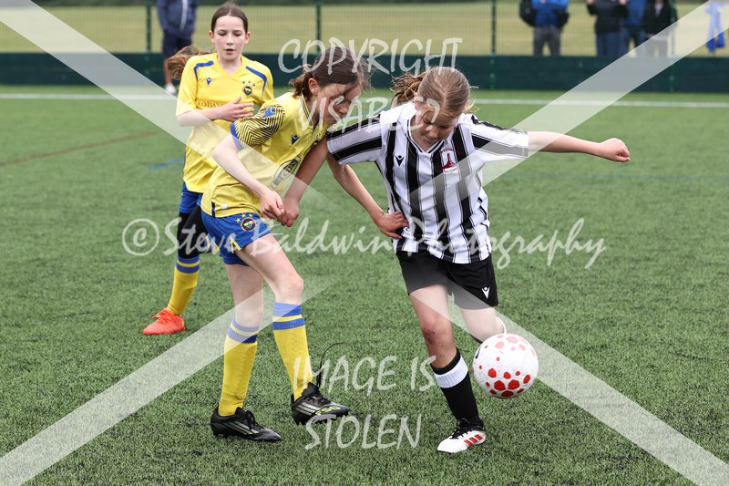 1DX32448 - Sat 6th U12 Girls