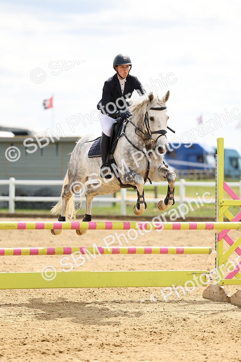 SBM_005303 - Class 18 - Senior 1.05m Open