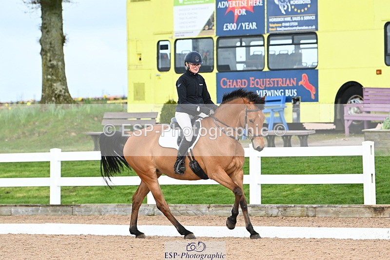 240323A-151901-02437 - UnA Novice 28