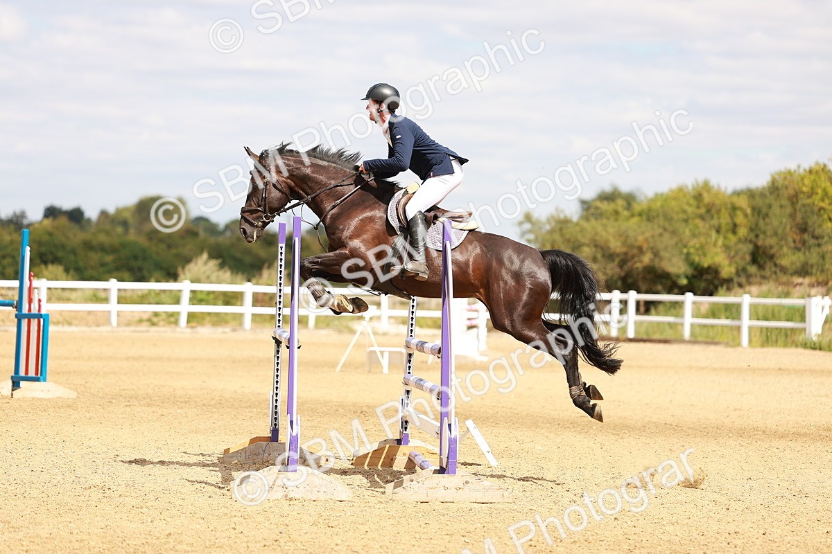 SBM_006573 - Class 4 - Senior British Newcomers - 1.10m