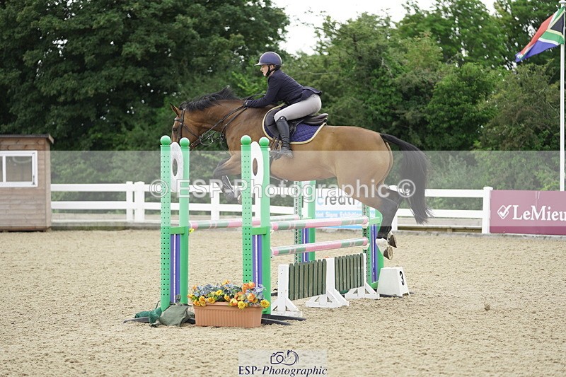 230728A-144702-02447 - Cls 11 1.05m Amateur Quali