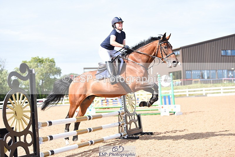 230718A-165630-00181 - 70cm