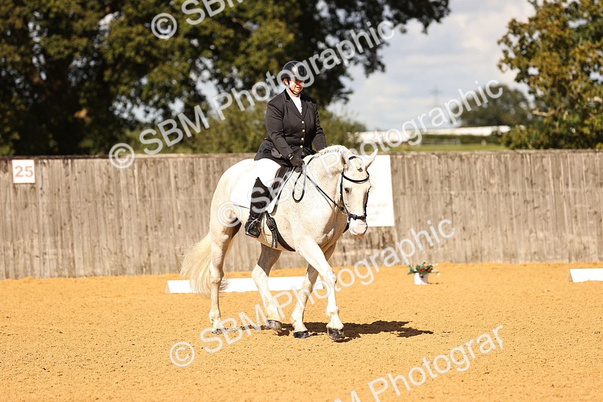 SBM_05206 - D30 Small Tour PYO Open