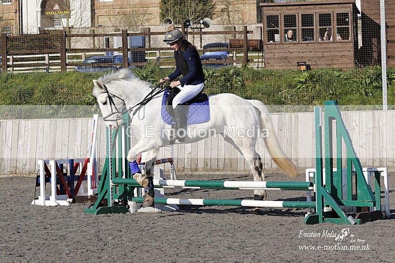 _EST0095 - Bourne Valley Riding Club Winter Showjumping 27/03/22