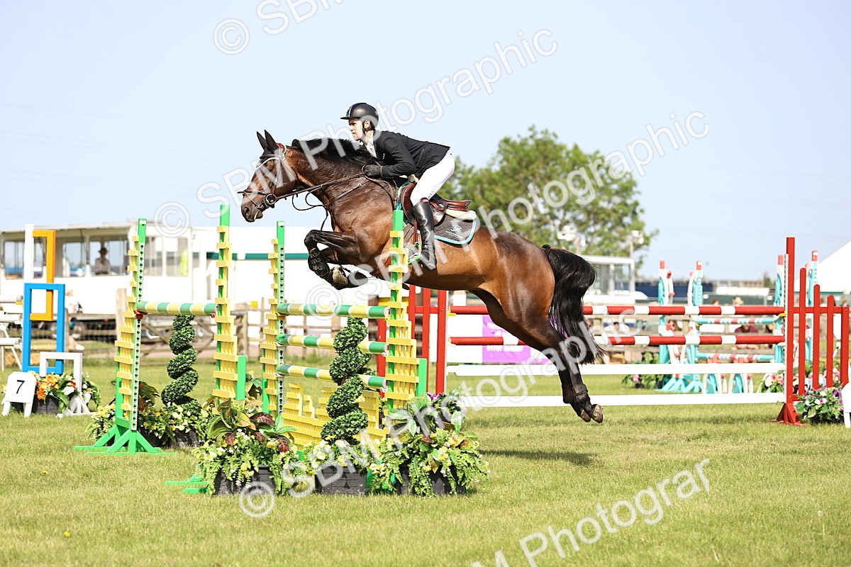 SBM_01552 - Class 200 - Martin Grant Homes Welcome Stakes 1.25m Open