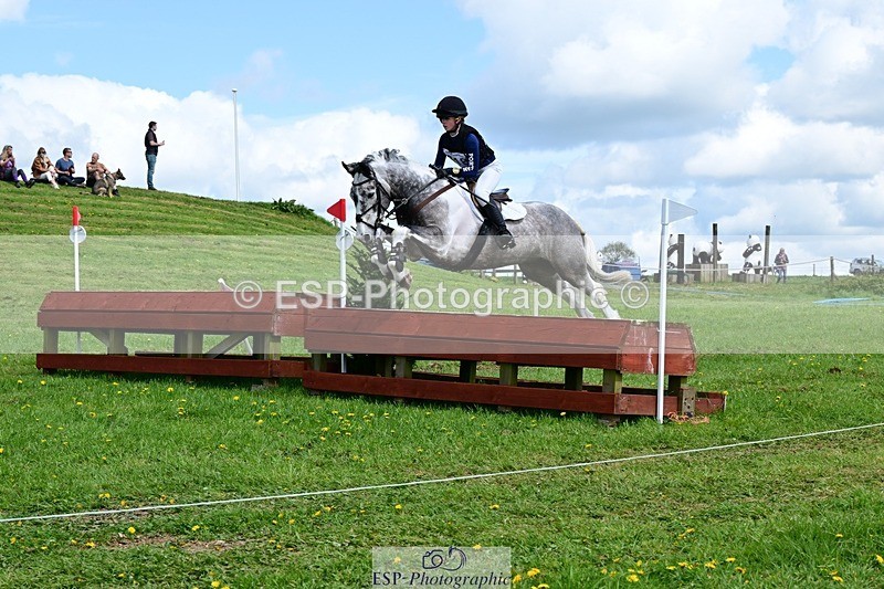260419-131205-12242 - Q-818-Chloe.Fox-Pitt