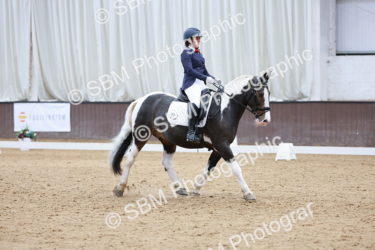 SBM_009804 - Class 6b - Novice 6 - 12.40-13.43