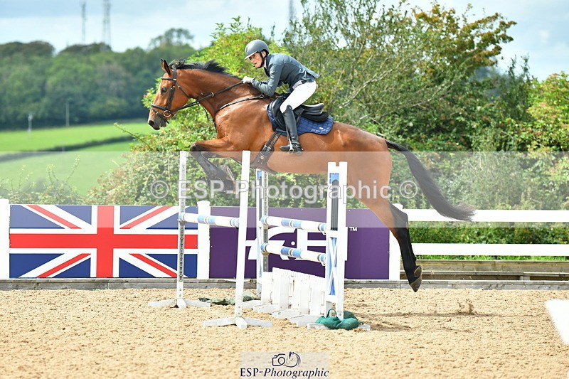 230813A-135922-12827 - Cls 43 1.05m National Amateur Qualifier