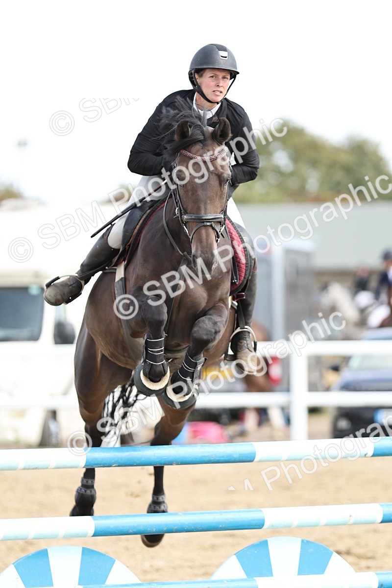SBM_004963 - Class 5 - Senior Discovery - 1.00m Open