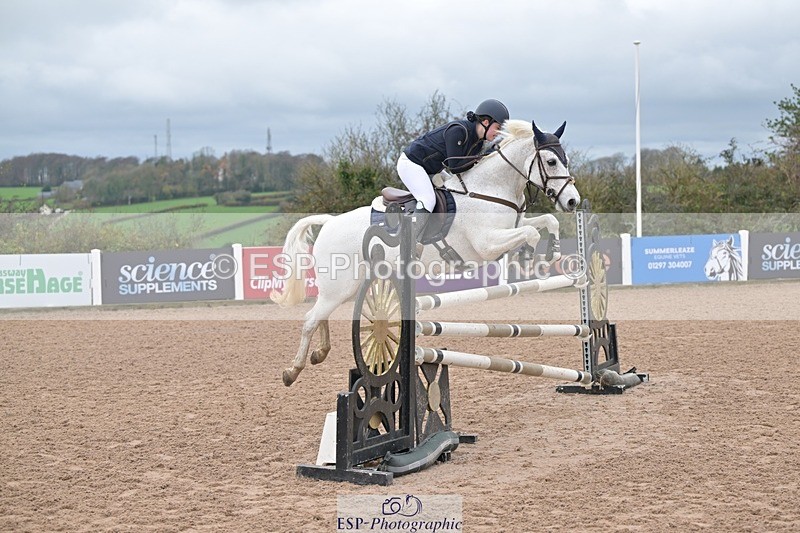 251116-123001-01318 - Cls 9, 12+13 Pony Fox -1.15m -1.20m -1.30m