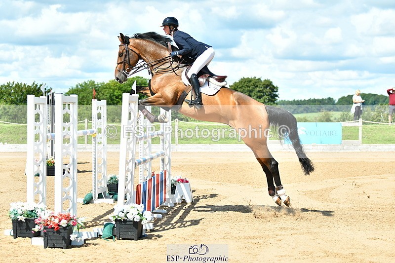 230720A-110450-02059 - Cls 5, 2 Star Medium 1.35m