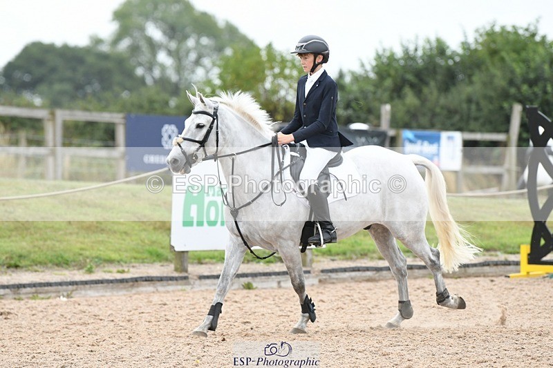 250807-111441-00529 - 90cm Round 1