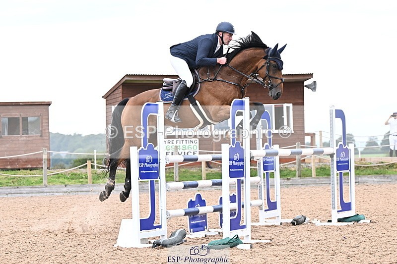 240828A-163255-01376 - Cls 5 Snr Foxhunter and 1.20m Open