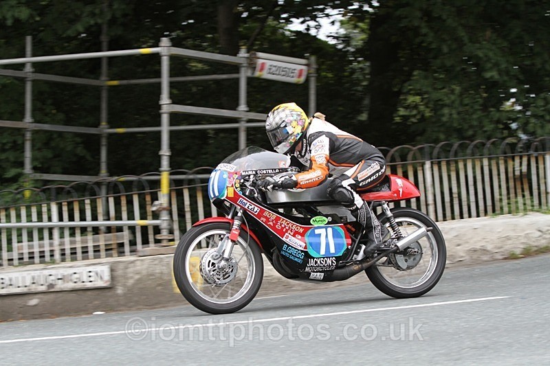 IMG_0361 - 350cc and 250cc Classic TT Race