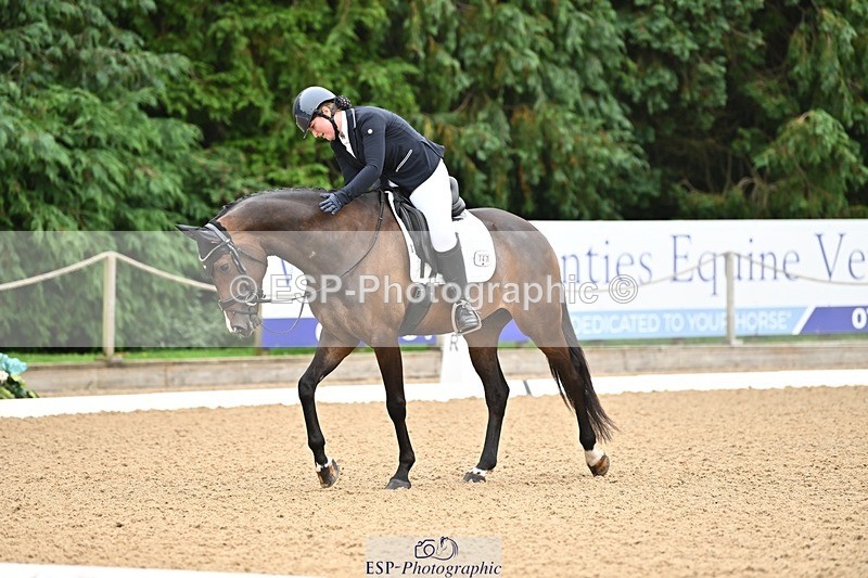 240811-094814-04610 - 147-Tegan.Ball-Woodcroft.Magic.Jewel