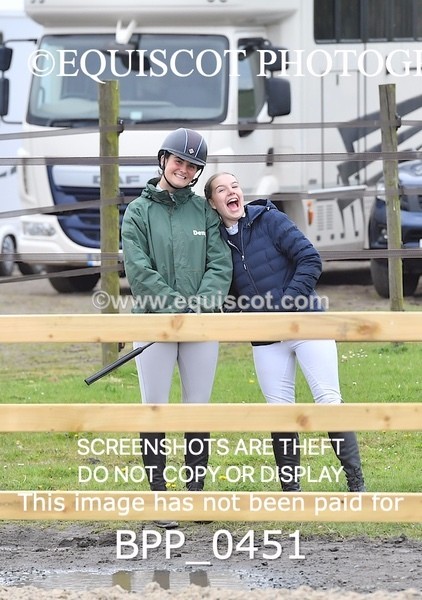 BPP_0451 - CLASS 4 FRI Senior Newcomers/ 1.10m Open