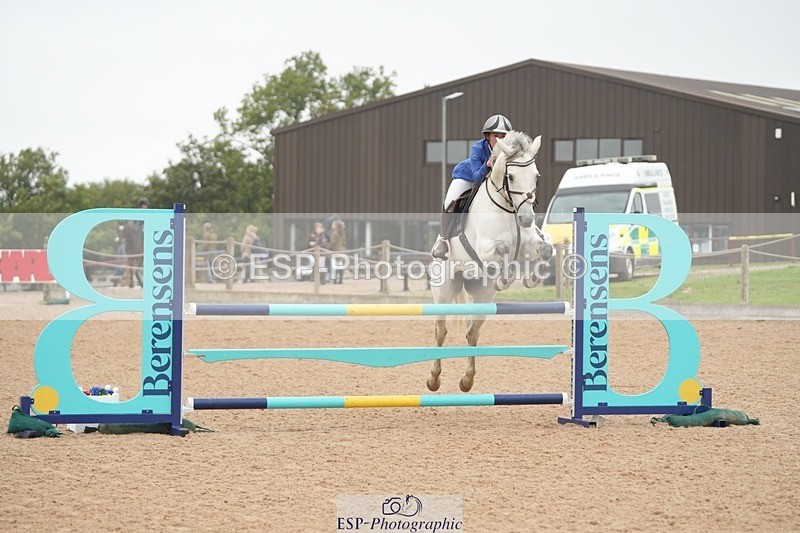 250920-120041-00837 - Cls 9 Pony Newcomers and 1m