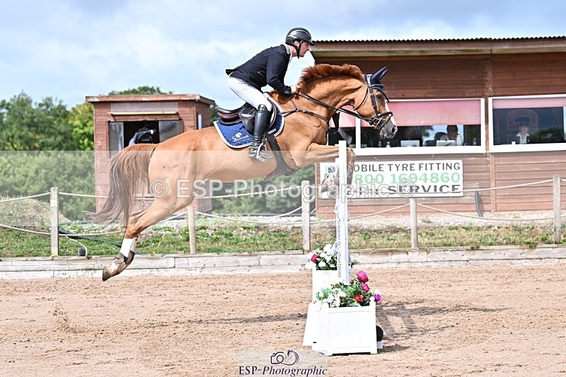 250731-111028-00517 - Cls 02 Snr Fox 1st Rnd