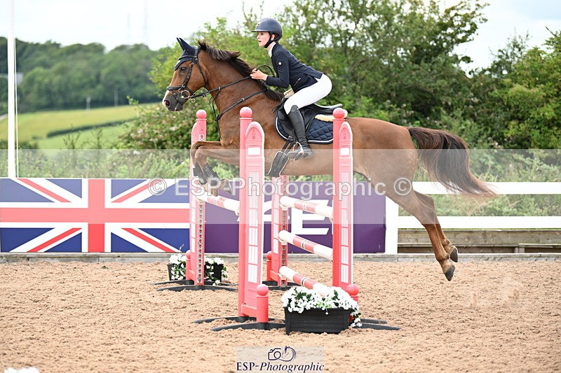 240802A-133753-04636 - Cls 25 1.05m Amateur Qualifier