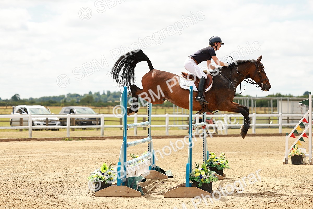 SBM_018974 - Class 21 - Senior Newcomers Championship 2d Rd