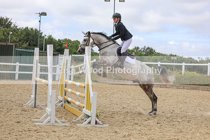 3E7A5073 - Class 4: Senior British Novice/90cm open