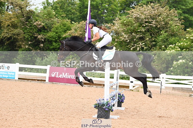 230610A-120000-03169 - Cls 24 95cm Amateur Qualifier