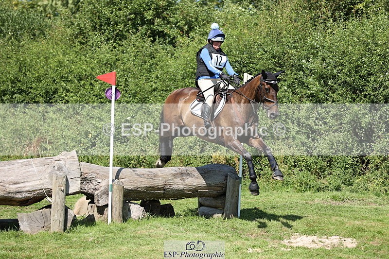 240811A-112443-01664 - 012-