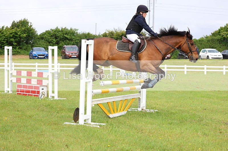 3E7A6494 - Class 8: Junior 90cm