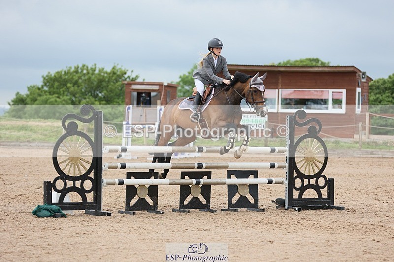 250524-102601-04197 - Cls 13  A&B 1.05m & 1.10m open