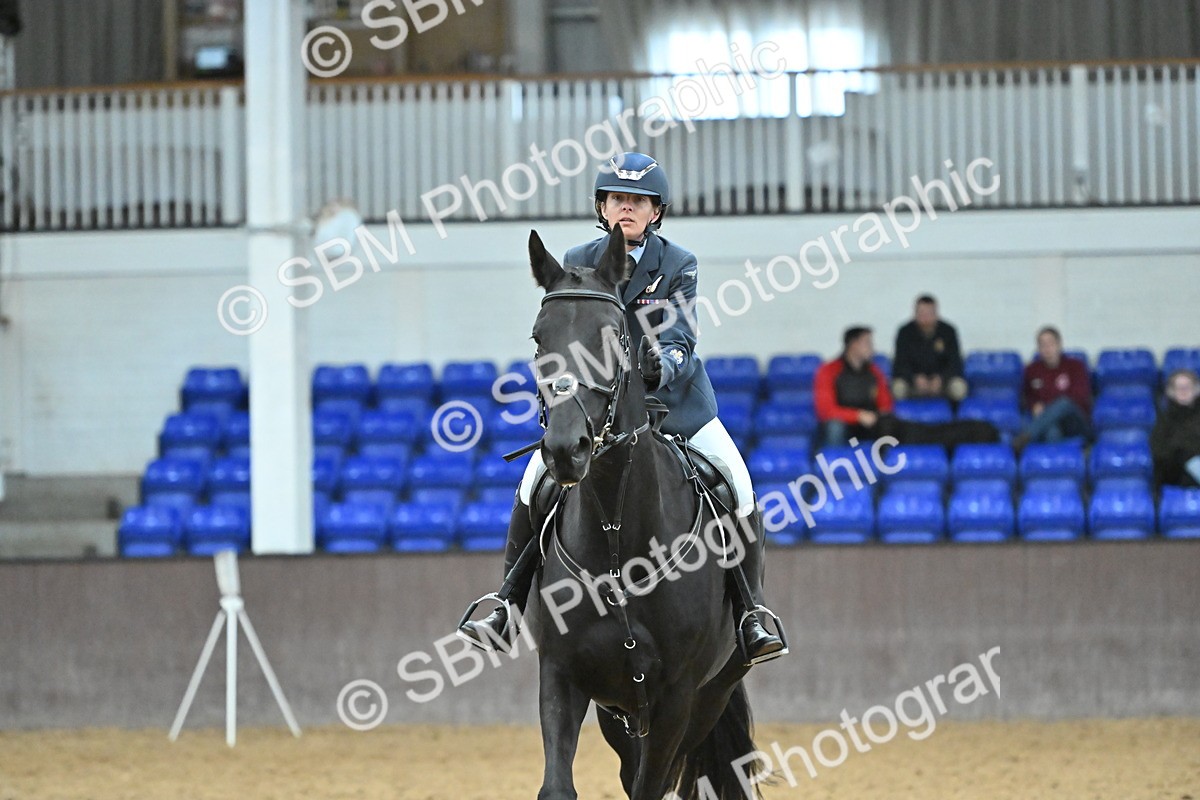 SBM_004123 - Class 60 - 1m Combined Training Showjumping