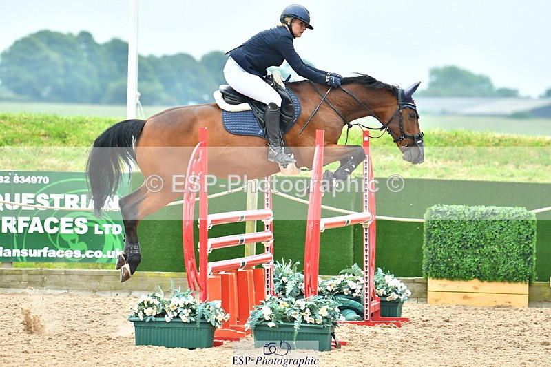 230610A-105239-02795 - Cls 14 Snr 1.05m & 1.10m Open