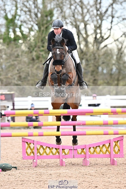 250112-143436-01670 - Cls 21 Foxhunter and 1.20m Open