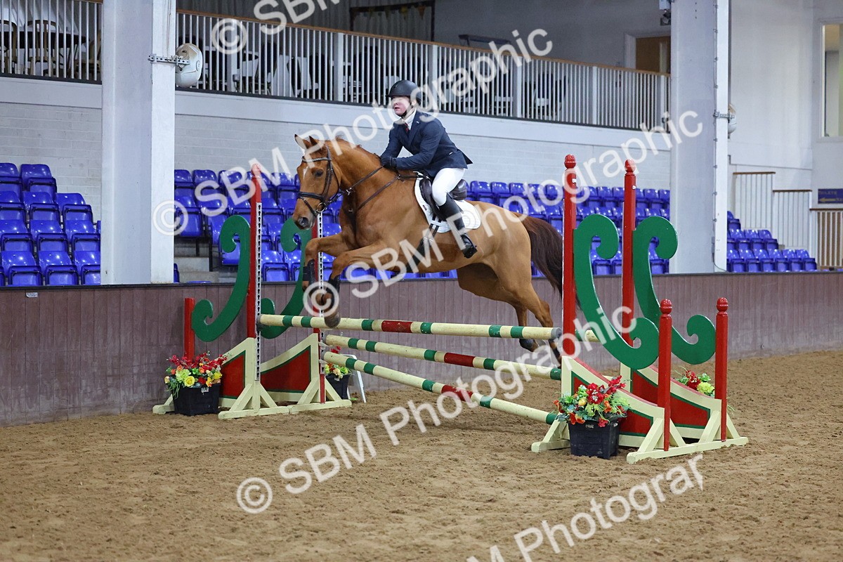 SBM_000889 - Class 13 - Equissage Pulse Senior British Novice/ 90cm Open - First Round (0.90m)