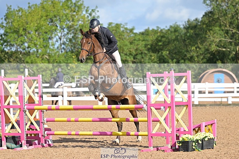 240912A-094802-00781 - Cls 8 Snr British Novice and 90cm Open