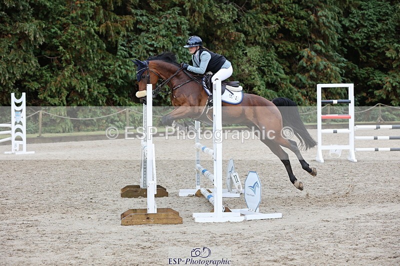 250829A-120257-01542 - Cls 7 British Novice and 90cm