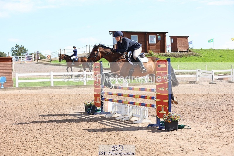 250913-141305-07291 - Cls 25 1.05m Amateur Quali